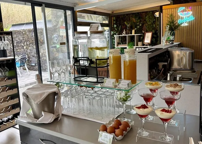 Casa Caloura Seaside Deluxe & 아파트